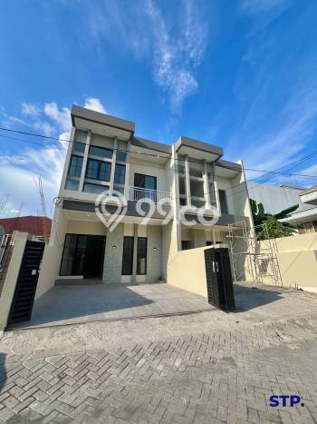 Rumah LT 107m2m² / LB 172m2m² View Kota di , Surabaya Rumah LT 107m2m² / LB 172m2m² View Kota di , Surabaya