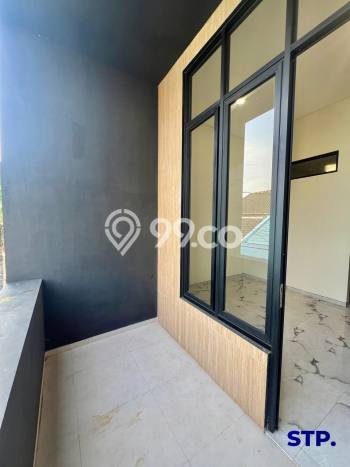 Rumah 2 KT di Rungkut, Dekat Rungkut, Surabaya, Surabaya Rumah 2 KT di Rungkut, Dekat Rungkut, Surabaya, Surabaya