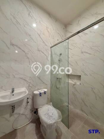 Dijual Rumah Modern 4 KT di Manyar, Surabaya Dijual Rumah Modern 4 KT di Manyar, Surabaya