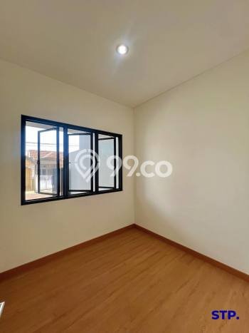 Kesempatan Investasi Rumah Terawat di Kawasan Rungkut, Surabaya Kesempatan Investasi Rumah Terawat di Kawasan Rungkut, Surabaya