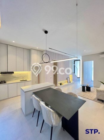 Rumah Minimalis 3 KT di Pakuwon CIty Surabaya Full Furnished Rumah Minimalis 3 KT di Pakuwon CIty Surabaya Full Furnished