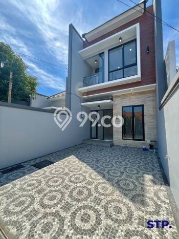 Dijual Cepat Rumah Bagus Siap Huni LB 119m2 di Rungkut, Surabaya Dijual Cepat Rumah Bagus Siap Huni LB 119m2 di Rungkut, Surabaya