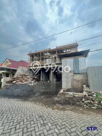 Rumah Luxury Modern Siap Huni di Manyar Surabaya Rumah Luxury Modern Siap Huni di Manyar Surabaya