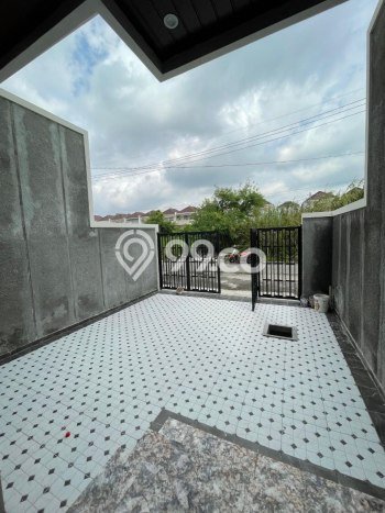 Rumah Modern Cantik 3 KT Siap Huni di Rungkut Rumah Modern Cantik 3 KT Siap Huni di Rungkut