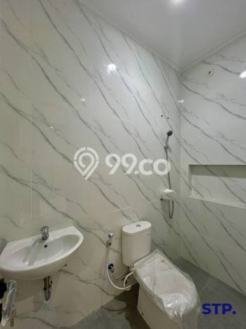 SPECIAL PRICE! Rumah Asri di Manyar, Luas 129m² LB 188m² SPECIAL PRICE! Rumah Asri di Manyar, Luas 129m² LB 188m²