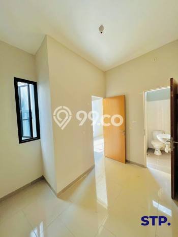 For Sale Rumah 2 Kamar Lokasi Strategis Bagus dan Strategis di Rungkut For Sale Rumah 2 Kamar Lokasi Strategis Bagus dan Strategis di Rungkut