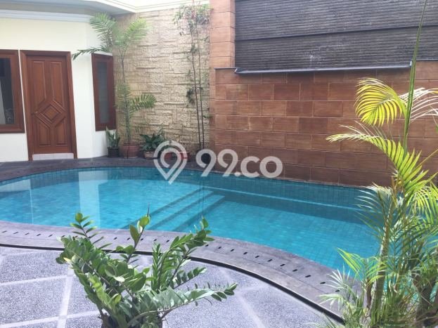 Siap Huni Hunian Elit 6 Kamar di Menteng Dekat ke Mana Pun Siap Huni Hunian Elit 6 Kamar di Menteng Dekat ke Mana Pun