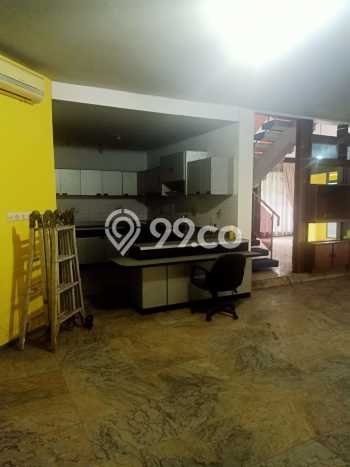 Best Deal Hunian Premium Ideal dan Luas di Kebayoran Lama, Jakarta Selatan Best Deal Hunian Premium Ideal dan Luas di Kebayoran Lama, Jakarta Selatan