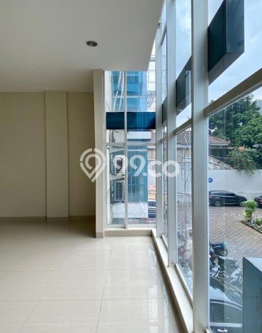 Ruko untuk Disewa di Pusat Jakarta Selatan Luas Bangunan 300m2 Ruko untuk Disewa di Pusat Jakarta Selatan Luas Bangunan 300m2