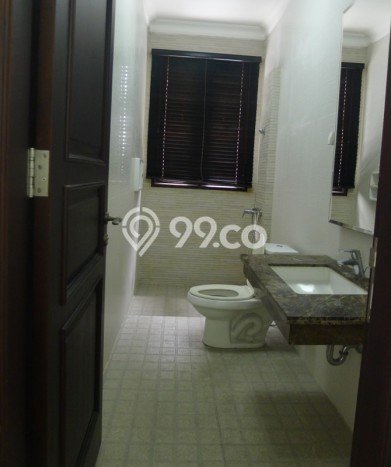 Rumah sewa siap huni 3 Kamar Tidur di Kemang, Jakarta Selatan Rumah sewa siap huni 3 Kamar Tidur di Kemang, Jakarta Selatan