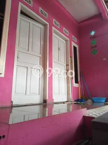 Unit Kost Dijual di Cimahi dengan 6 Kamar Kawasan Ramai Unit Kost Dijual di Cimahi dengan 6 Kamar Kawasan Ramai