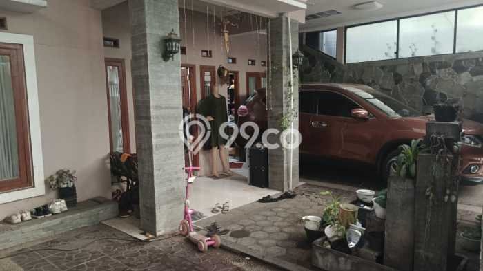 Dijual Cepat Rumah Bagus Siap Huni LB 220m2 di Arcamanik, Bandung Dijual Cepat Rumah Bagus Siap Huni LB 220m2 di Arcamanik, Bandung