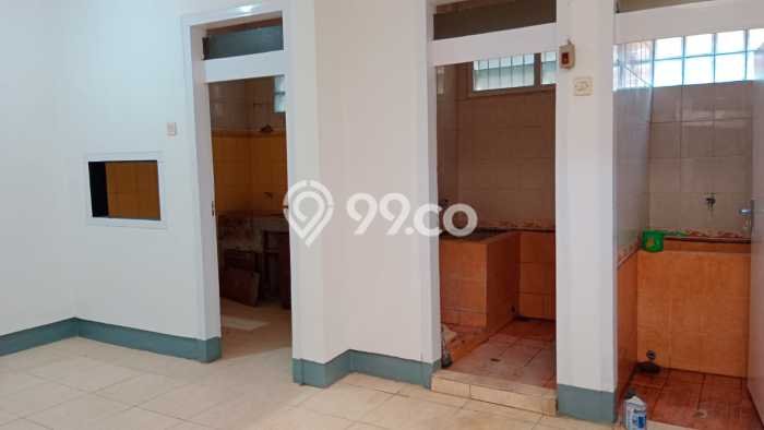 Ruko Lokasi Premium Kawasan Cikutra, Luas 160m², Jalan Utama Ruko Lokasi Premium Kawasan Cikutra, Luas 160m², Jalan Utama