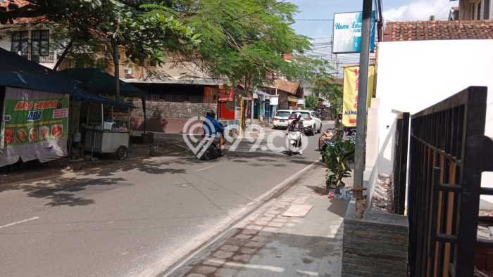 Ruko Lokasi Premium Kawasan Cikutra, Luas 160m², Jalan Utama Ruko Lokasi Premium Kawasan Cikutra, Luas 160m², Jalan Utama
