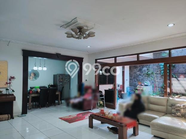 Hunian Mewah LB 230m2 Siap Pakai Desain Elegan di Kopo, Bandung Hunian Mewah LB 230m2 Siap Pakai Desain Elegan di Kopo, Bandung