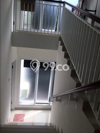 For Sale Hunian Rumah Terawat 5 Kamar di Tanah Baru, Depok For Sale Hunian Rumah Terawat 5 Kamar di Tanah Baru, Depok