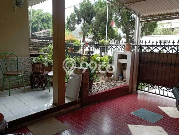 Dijual Cepat Rumah Bagus Siap Huni LB 100m2 di Cinere, Depok Dijual Cepat Rumah Bagus Siap Huni LB 100m2 di Cinere, Depok