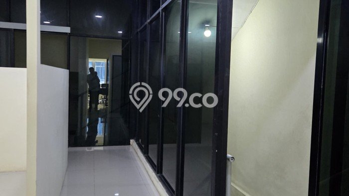 Ruko Dijual di Prime Area Tangerang Luas 200m2 Ruko Dijual di Prime Area Tangerang Luas 200m2