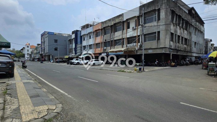 Jual Ruko Premium Kawasan Roa Malaka, Luas 606m2m², Mainroad, Area Bisnis Jual Ruko Premium Kawasan Roa Malaka, Luas 606m2m², Mainroad, Area Bisnis