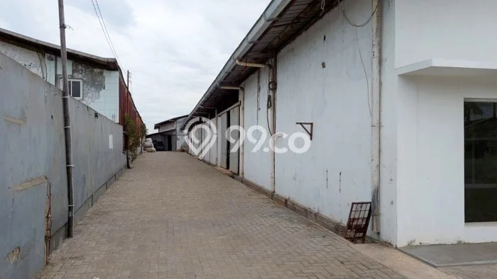 Dijual! Pabrik di Kapuk Kamal Jakarta Barat LT 2200m2 / LB 1600m2 Kawasan Strategis Dijual! Pabrik di Kapuk Kamal Jakarta Barat LT 2200m2 / LB 1600m2 Kawasan Strategis