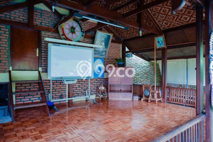 Dijual Vila Kawasan Megamendung, Ukuran 1338m2m², Area Nyaman Dijual Vila Kawasan Megamendung, Ukuran 1338m2m², Area Nyaman