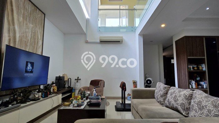 For Sale! Luxury House LT 271m2 Desain Elegan di Permata Hijau For Sale! Luxury House LT 271m2 Desain Elegan di Permata Hijau