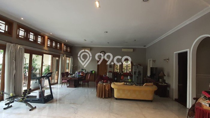 For Sale! Luxury House LT 958m2 Desain Modern di Ragunan For Sale! Luxury House LT 958m2 Desain Modern di Ragunan