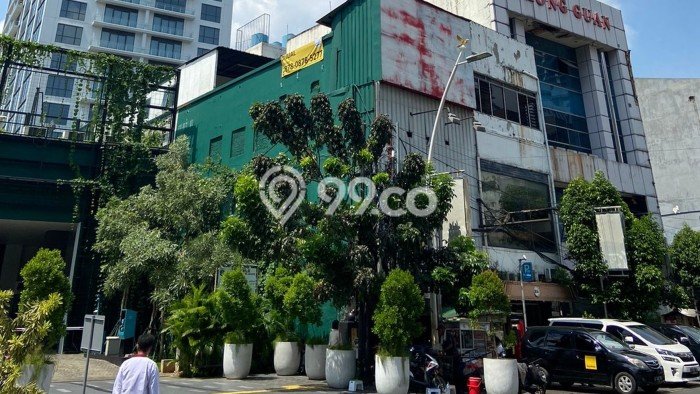 Dijual Ruko Kawasan Menteng, Luas 489m2m², Area Komersial Dijual Ruko Kawasan Menteng, Luas 489m2m², Area Komersial