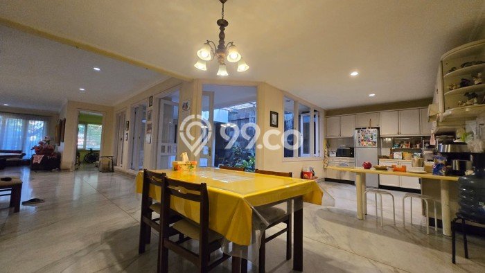 Hunian Elit LB 584m2 Siap Pakai Desain Elegan di Bintaro, Jakarta Selatan Hunian Elit LB 584m2 Siap Pakai Desain Elegan di Bintaro, Jakarta Selatan