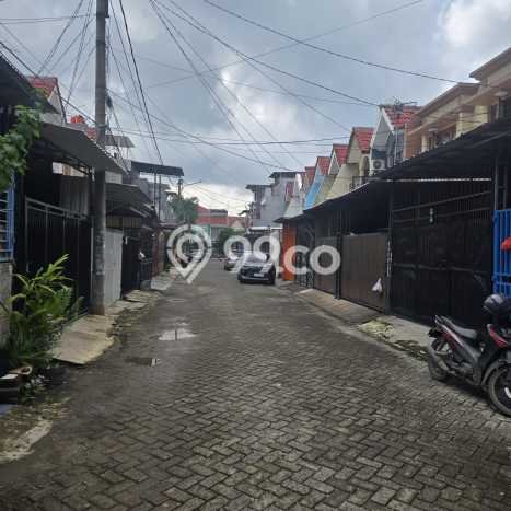 Rumah Minimalis 2 KT di Taman Palem Jakarta Barat Semi Furnished Rumah Minimalis 2 KT di Taman Palem Jakarta Barat Semi Furnished