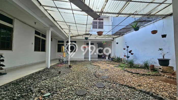Siap Huni Rumah Mewah 4 Kamar di Jatinegara Dekat ke Mana Pun Siap Huni Rumah Mewah 4 Kamar di Jatinegara Dekat ke Mana Pun