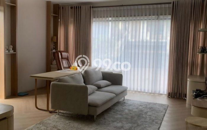 Rumah Elit LB 240m2 Siap Pakai Desain Elegan di Setiabudi, Bandung Rumah Elit LB 240m2 Siap Pakai Desain Elegan di Setiabudi, Bandung