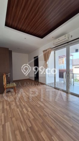 Dijual Cepat Rumah Bagus Siap Huni LB 250m2 di Sukasari, Bandung Dijual Cepat Rumah Bagus Siap Huni LB 250m2 di Sukasari, Bandung