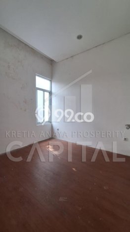 Dijual Cepat Rumah Bagus Siap Huni LB 250m2 di Sukasari, Bandung Dijual Cepat Rumah Bagus Siap Huni LB 250m2 di Sukasari, Bandung