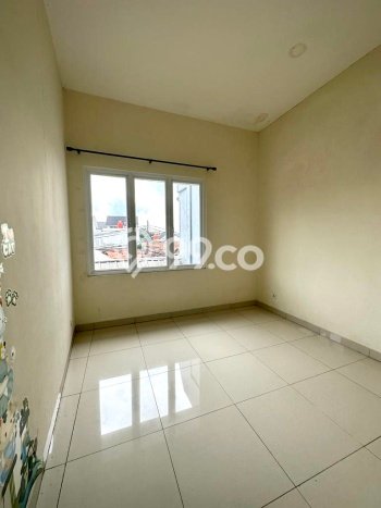 Rumah kawasan Pejaten, Ready, 4 KT, Akses Pejaten, Jakarta Selatan, Jakarta Selatan, LT 350m² LB 500m² Rumah kawasan Pejaten, Ready, 4 KT, Akses Pejaten, Jakarta Selatan, Jakarta Selatan, LT 350m² LB 500m²