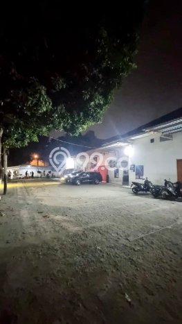 PRIME LOCATION! Gudang di Kembangan, Luas 800m², Area Ramai, Ready Untuk Digunakan PRIME LOCATION! Gudang di Kembangan, Luas 800m², Area Ramai, Ready Untuk Digunakan