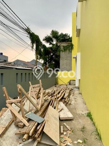 LIMITED OFFER! Rumah Premium area Duri Kosambi, LT 112m² LB 224m² LIMITED OFFER! Rumah Premium area Duri Kosambi, LT 112m² LB 224m²