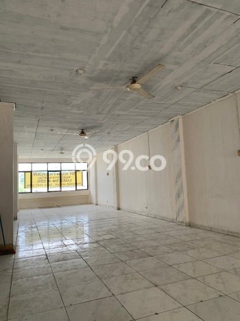 LOKASI STRATEGIS! Ruko di Cipondoh, Luas 350m², Kawasan Komersial LOKASI STRATEGIS! Ruko di Cipondoh, Luas 350m², Kawasan Komersial