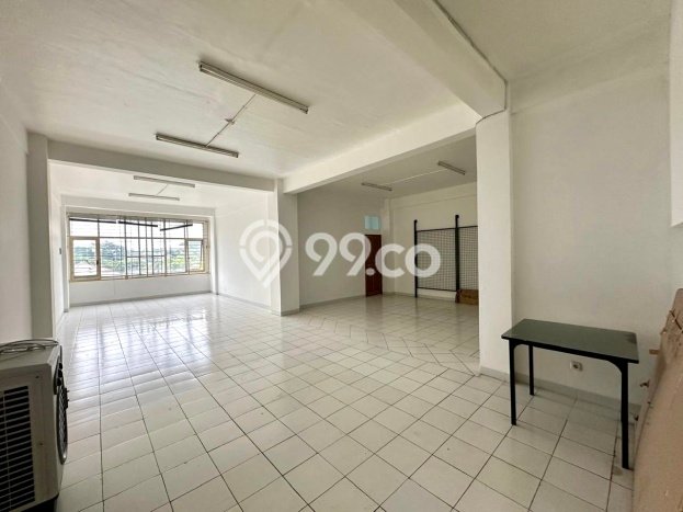 AREA BISNIS! Ruko di , Luas 600m2m², Akses Utama AREA BISNIS! Ruko di , Luas 600m2m², Akses Utama