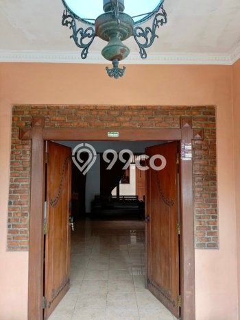 Rumah Strategis di Pamulang, Akses ke Pamulang, Tangerang Selatan, Tangerang Selatan - 3 KT Rumah Strategis di Pamulang, Akses ke Pamulang, Tangerang Selatan, Tangerang Selatan - 3 KT