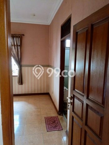 Rumah Strategis di Pamulang, Akses ke Pamulang, Tangerang Selatan, Tangerang Selatan - 3 KT Rumah Strategis di Pamulang, Akses ke Pamulang, Tangerang Selatan, Tangerang Selatan - 3 KT