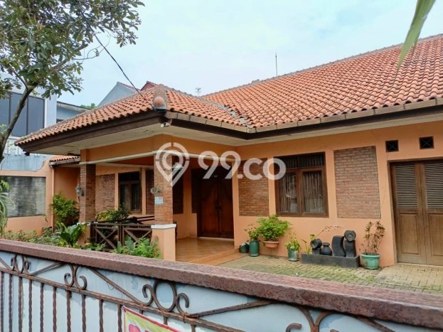 Rumah Strategis di Pamulang, Akses ke Pamulang, Tangerang Selatan, Tangerang Selatan - 3 KT Rumah Strategis di Pamulang, Akses ke Pamulang, Tangerang Selatan, Tangerang Selatan - 3 KT