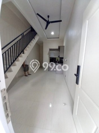 Rumah area Cipondoh, 2 KM, Lingkungan Asri, LT 49m² Bangunan 98m² Rumah area Cipondoh, 2 KM, Lingkungan Asri, LT 49m² Bangunan 98m²