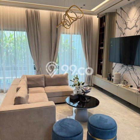 Rumah Mewah LB 160m2 Siap Huni Desain Elegan di Golf Island, Jakarta Utara Rumah Mewah LB 160m2 Siap Huni Desain Elegan di Golf Island, Jakarta Utara
