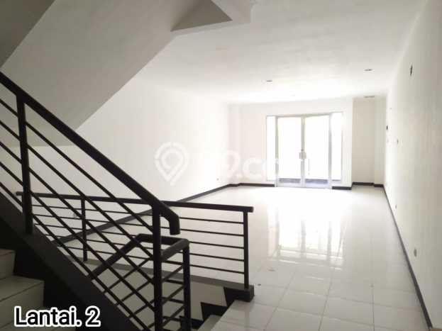 Ruko Premium di Kelapa Dua, Luas 240m², Mainroad, Tingkat Keramaian Tinggi Ruko Premium di Kelapa Dua, Luas 240m², Mainroad, Tingkat Keramaian Tinggi