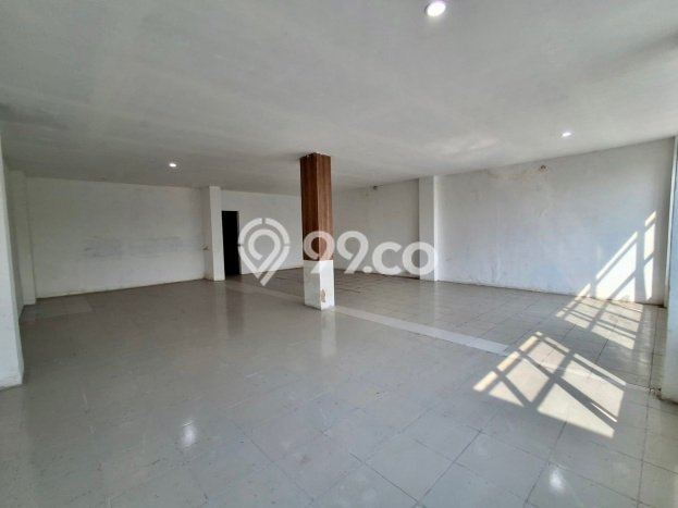Ruko Siap Pakai Kawasan Pesanggrahan, Luas 432m², Area Komersial, Jalan Mudah Ruko Siap Pakai Kawasan Pesanggrahan, Luas 432m², Area Komersial, Jalan Mudah