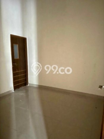 NEW LISTING! Rumah Strategis area Karawaci, LT 160m² LB 160m² NEW LISTING! Rumah Strategis area Karawaci, LT 160m² LB 160m²