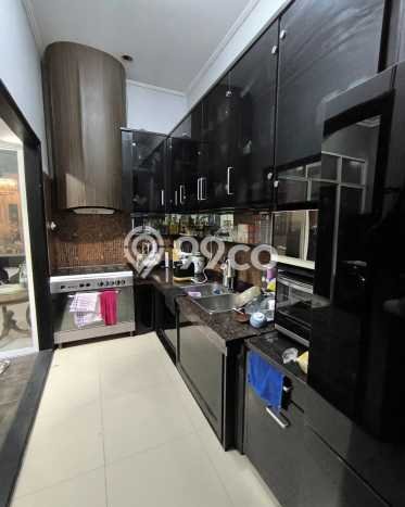 Rumah di Meruya, Jakarta Barat, LT 125m² Bangunan 190m² Rumah di Meruya, Jakarta Barat, LT 125m² Bangunan 190m²