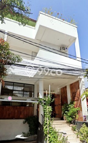 Unit Komersial Dijual di Kuta Badung Luas Tanah 532m2, Luas Bangunan 850m2 Unit Komersial Dijual di Kuta Badung Luas Tanah 532m2, Luas Bangunan 850m2