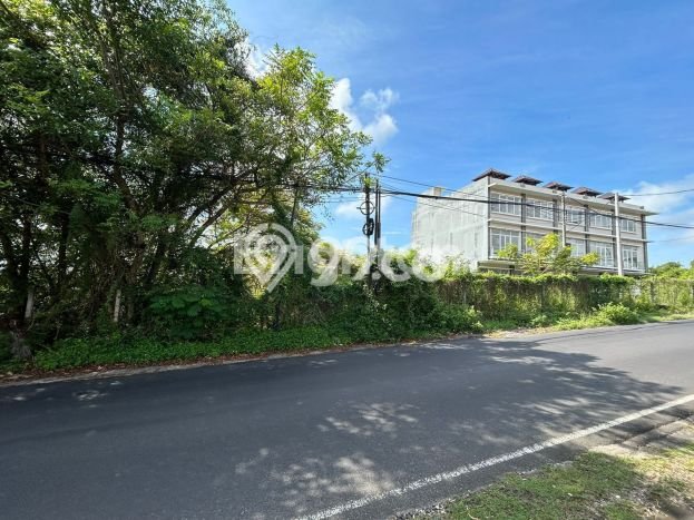 HARGA MENARIK! Tanah di Benoa, Luas 1465m2m², Lokasi Potensial HARGA MENARIK! Tanah di Benoa, Luas 1465m2m², Lokasi Potensial